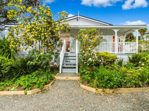 28 Law Street, Torbay