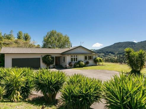 301 Ellis Wallace Road, Eskdale