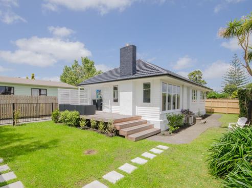 99 Kervil Avenue, Te Atatu Peninsula