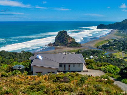 57 Piha Road, Piha
