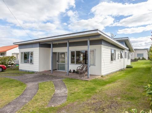 219A Leander Road, Whangamata