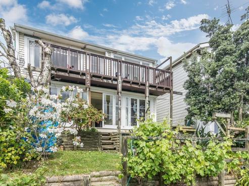 19 Antico Street, Melrose
