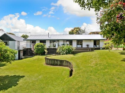 12A Houchens Road, Glenview