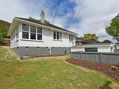 230 Waddington Drive, Naenae