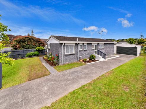 14 Riverton Drive, Randwick Park