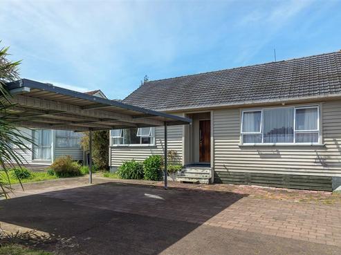 8 Totara Street, Glenholme