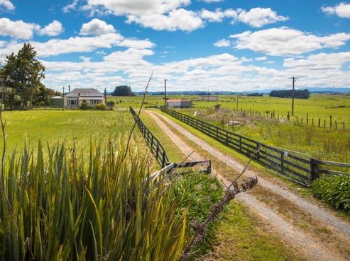 1406 Makino Road, Halcombe