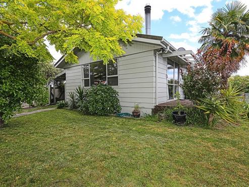 6 Otatara Road, Taradale
