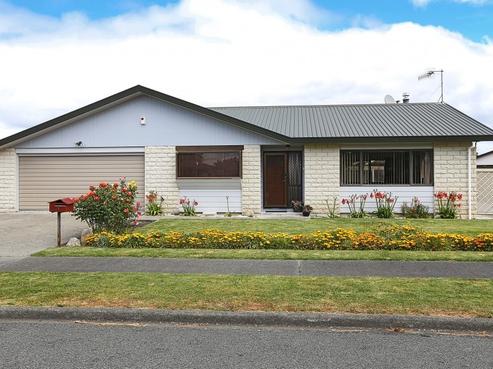 43 Whiting Crescent, Greenmeadows