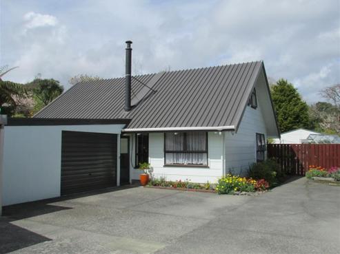 4/61 Shakespeare Street, Greymouth