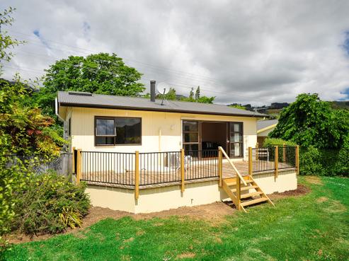 518 Marine Drive, Charteris Bay