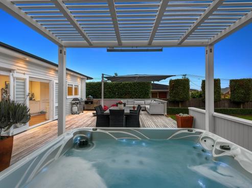 71 Dignan Street, Point Chevalier