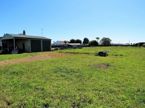 11 Hetta Street, Foxton
