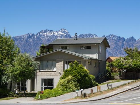 189 Fernhill Road, Fernhill/Sunshine Bay