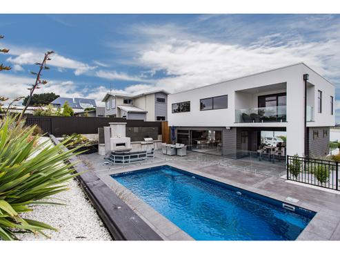 8 Climie Terrace, Waimataitai