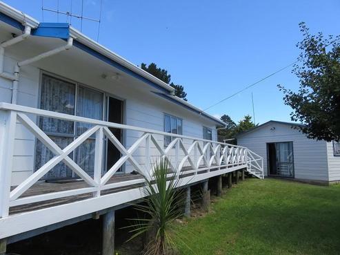 32 Edward Avenue, Otara