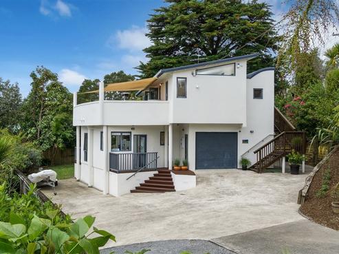 60 Stillwater Crescent, Stillwater