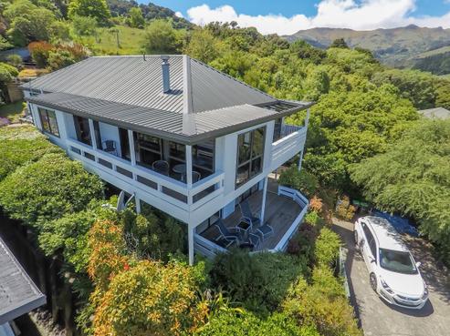 9 Tirohanga Terrace, Akaroa