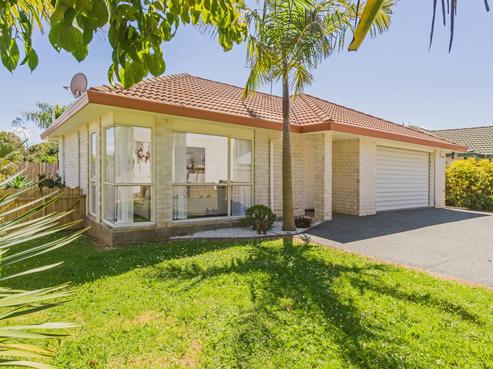 2/11 Keswick Close, Northpark