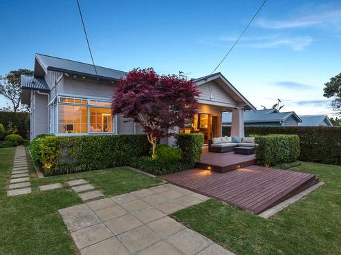 25 Egremont Street, Belmont