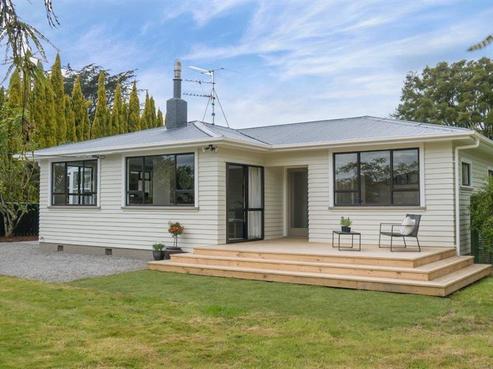 36 Mcmaster Street, Greytown