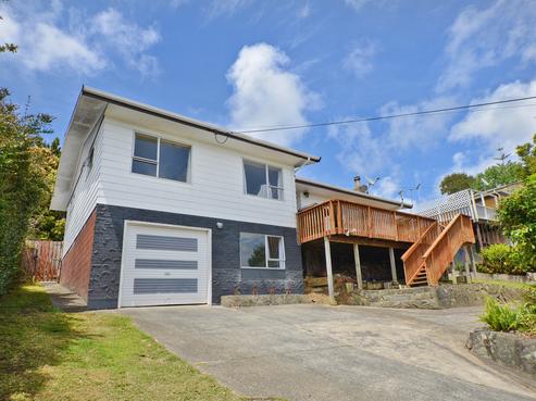 43 Raewyn Street, Morningside