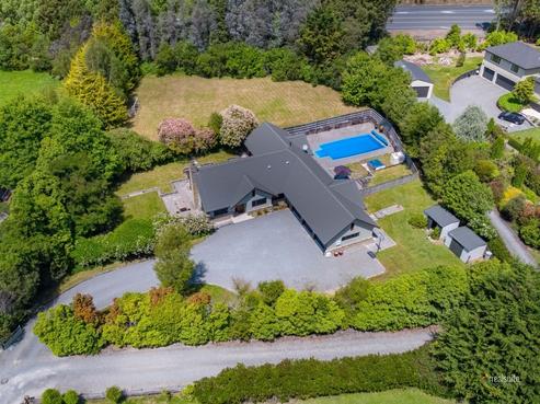 106 Emerald Hill Drive, Birchville