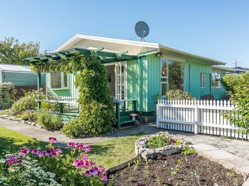 22A Kanawa Street, Waikanae