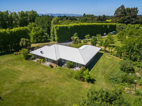 27 Guys Road, Yaldhurst