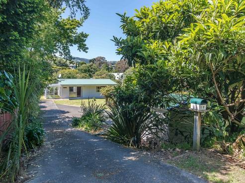 17 Forest Road, Raumati South
