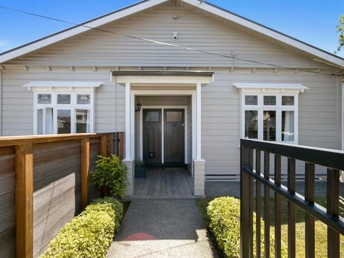 23 Plunket Avenue, Petone