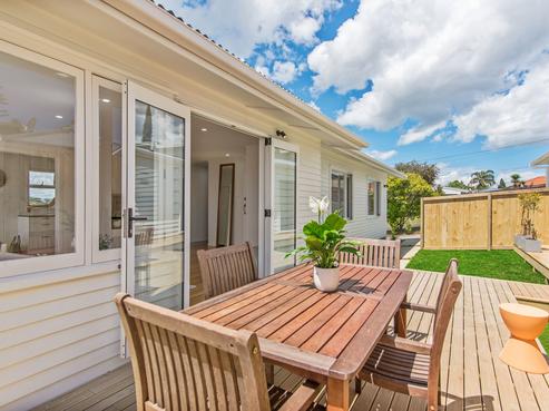 124A Archibald Road, Kelston