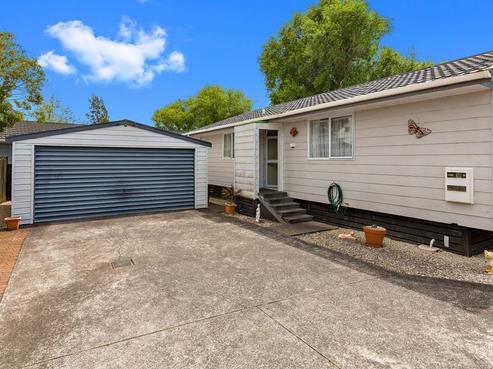 3/10 Cross Street, Drury