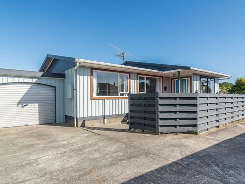 22 Kanawa Street, Waikanae