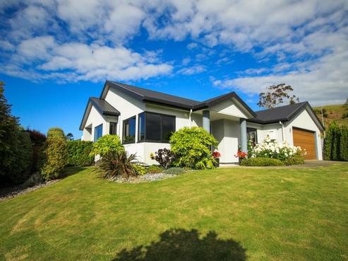 19 Arapeta Place, Takaka