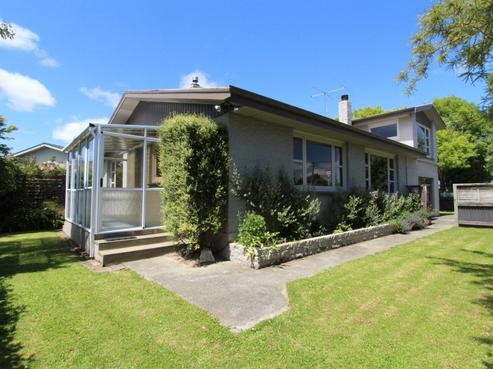 1 Hillary Street, Winton