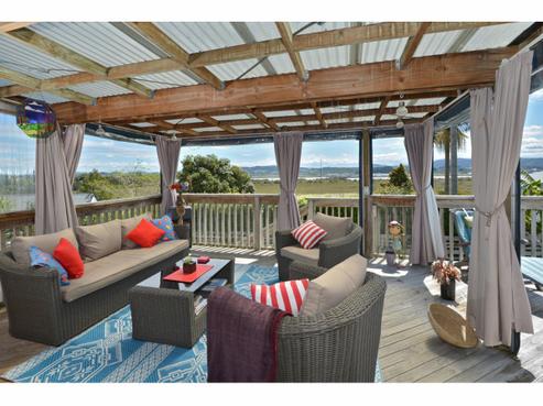 16 Pine Park Road, Onerahi