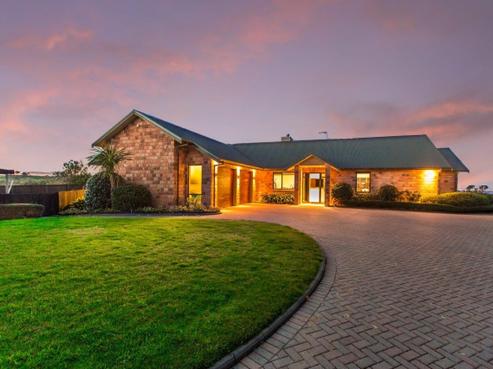 402A Awhitu Central Road, Awhitu