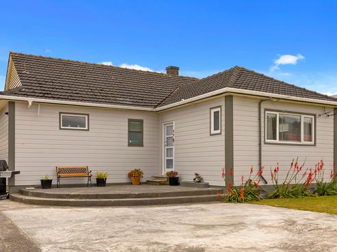 129 Reynolds Street, Taita