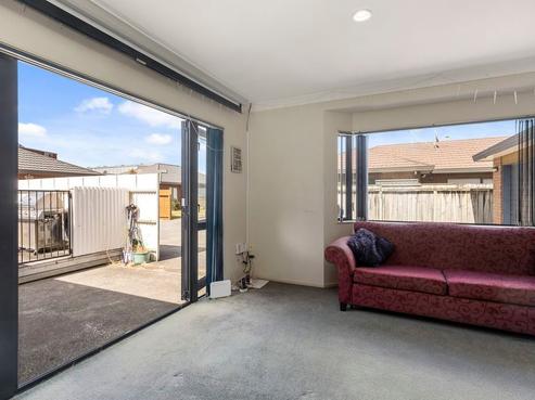 65 Leighton Avenue, Waiwhetu