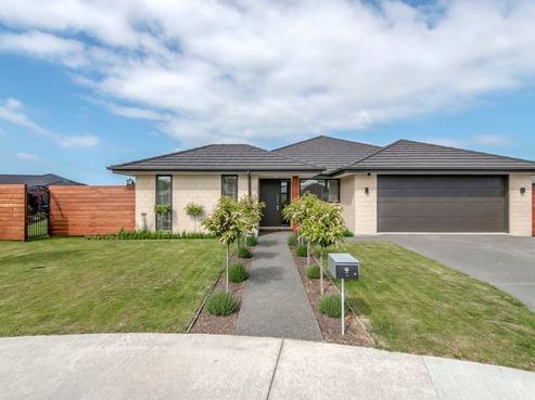 9 Crampton Close, Woodend Beach