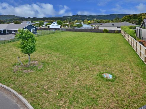 13 Wrybill Way, Point Wells