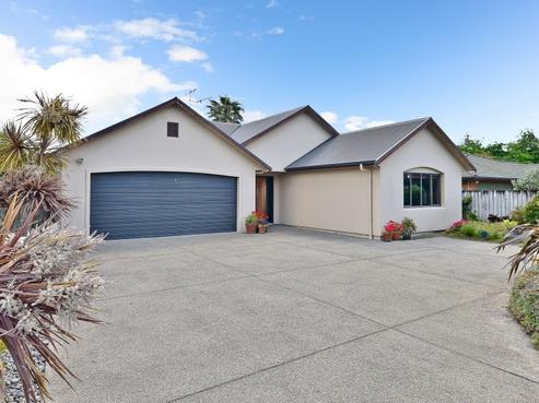 22 Greenough Place, Rototuna