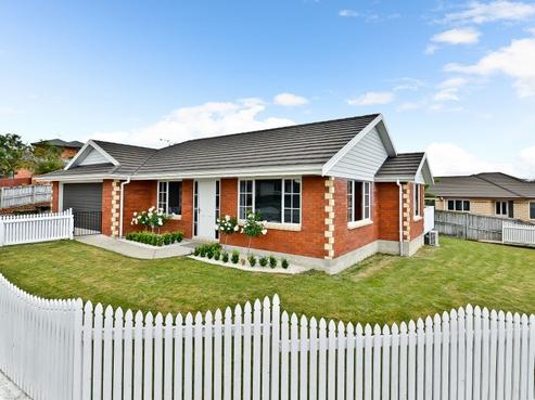 14 Everton Place, Grandview Heights