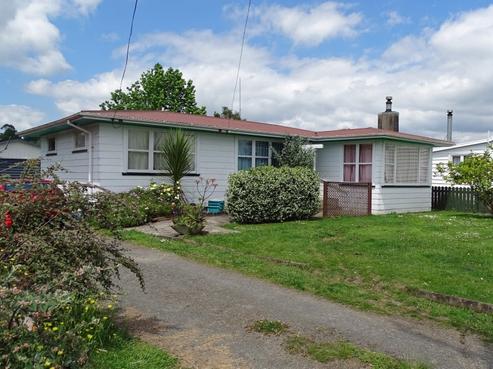 73 Station Road, Paeroa
