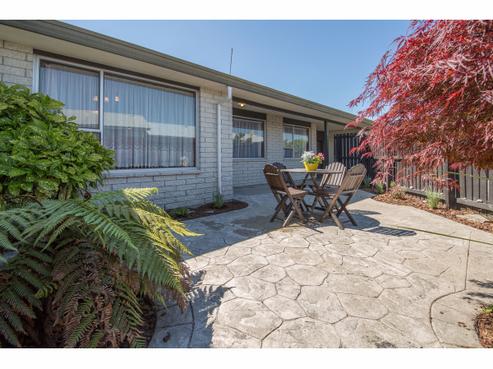2/16 Gresford Street, Edgeware