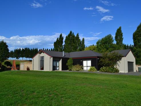 524 Alma-maheno Road, Deborah