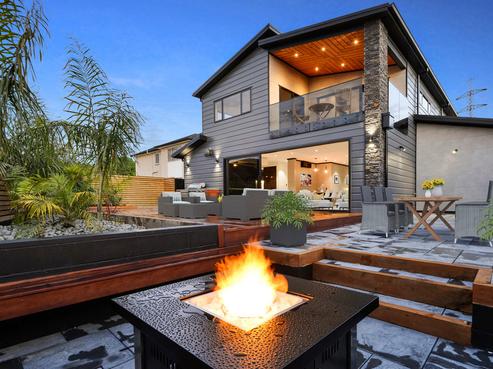 4 Pescara Point, Karaka