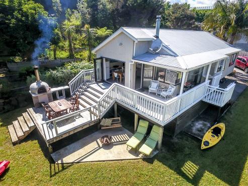 47 Paradise Road, Coopers Beach