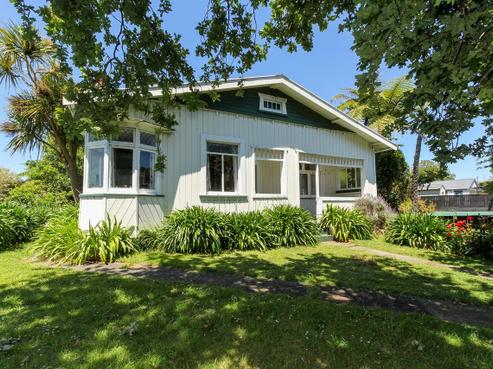 10 Northgate, Strandon